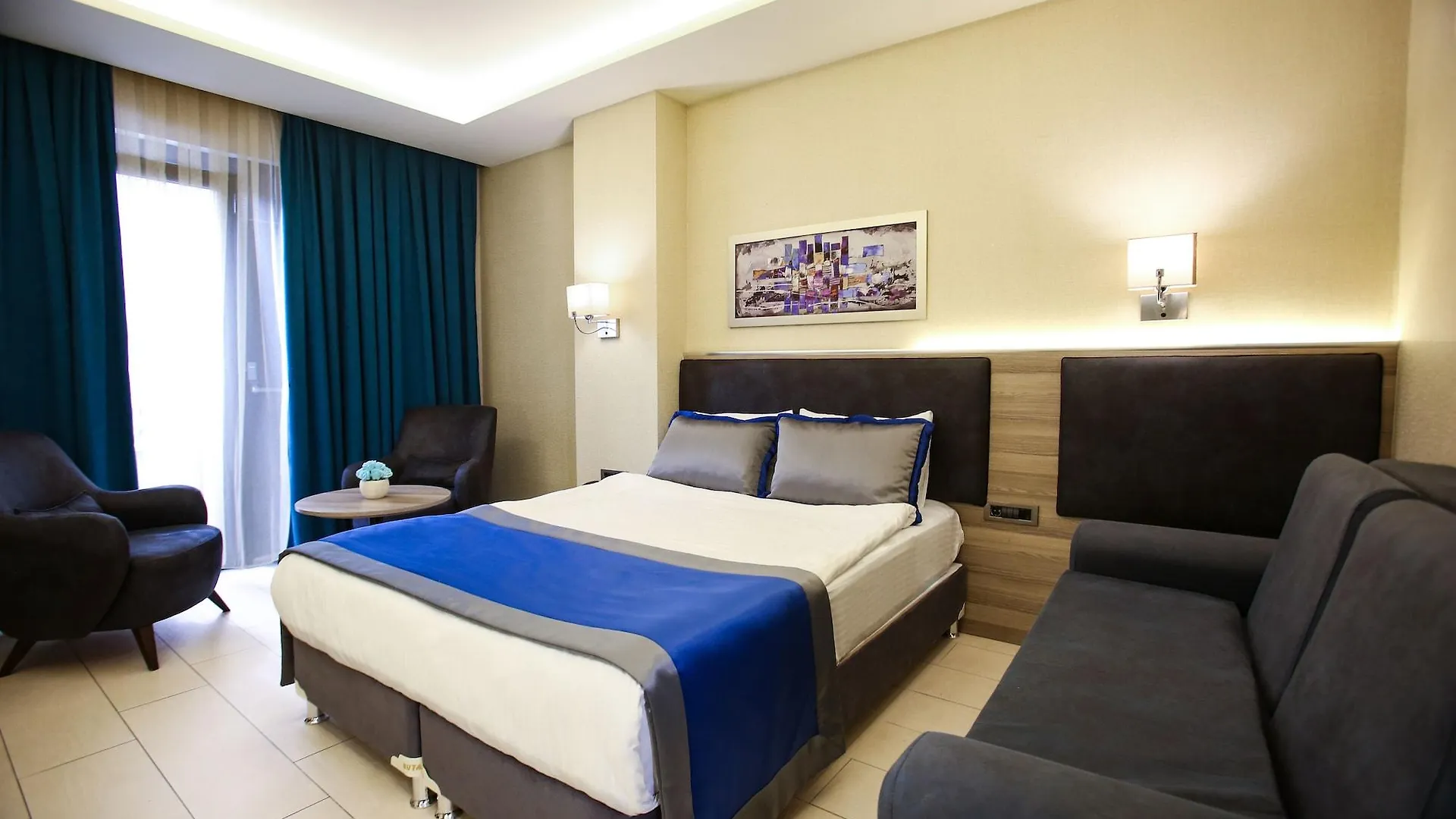 Random Suit Otel Estambul